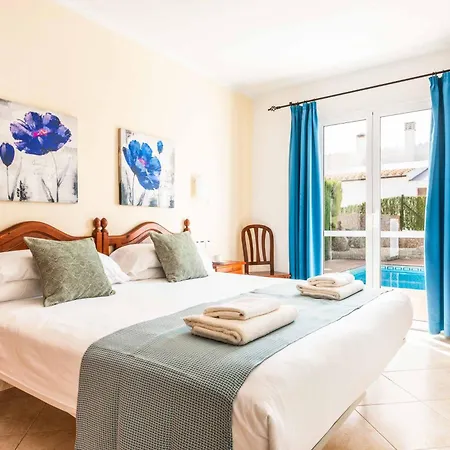 Lucia Villa Cala'N Blanes (Menorca)